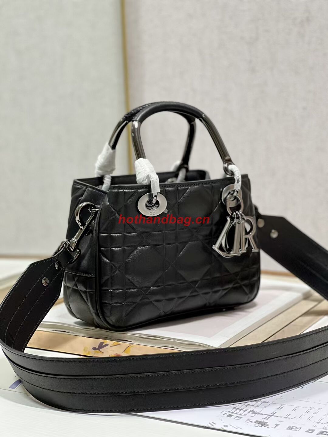 LADY DIOR TOP HANDLE SMALL BAG Cannage Lambskin C9228 BLACK&BLACK LADY DIOR TOP HANDLE SMALL BAG Cannage Lambskin C9228 BLACK&BLACK