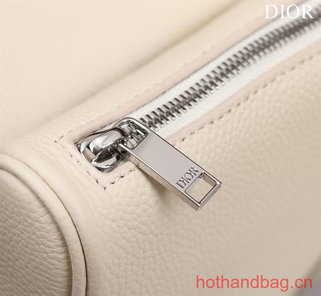 Dior Essentials SADDLE BAG Grained Calfskin 1ADPO093G WHITE Dior Essentials SADDLE BAG Grained Calfskin 1ADPO093G WHITE