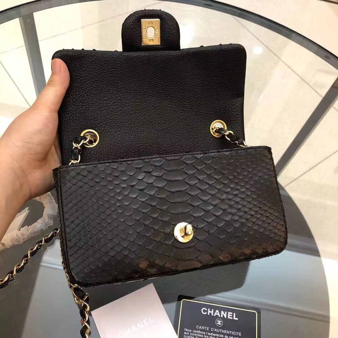 Chanel Mini Flap Bag Python & Gold-Tone Metal D69900 Black Chanel Mini Flap Bag Python & Gold-Tone Metal D69900 Black