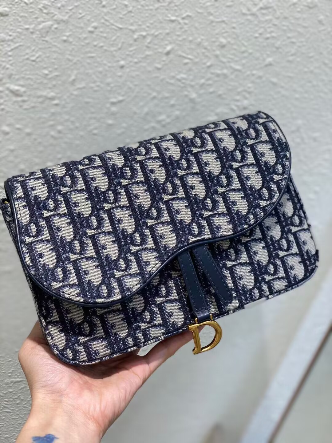 DIOR SADDLE POUCH WITH CHAIN Blue Dior Oblique Jacquard S5907CT DIOR SADDLE POUCH WITH CHAIN Blue Dior Oblique Jacquard S5907CT