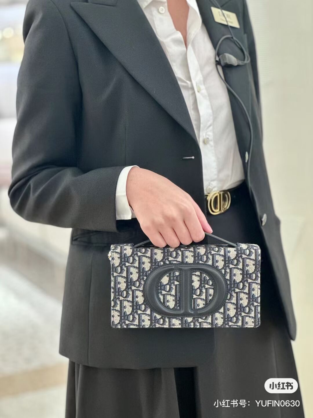 Dior CD SIGNATURE MINI BAG Blue Oblique Jacquard S2209U Dior CD SIGNATURE MINI BAG Blue Oblique Jacquard S2209U