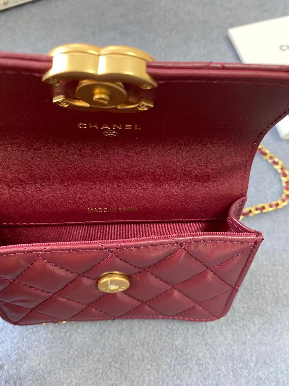 CHANEL mini wallet on chain AP2290 Wine CHANEL mini wallet on chain AP2290 Wine