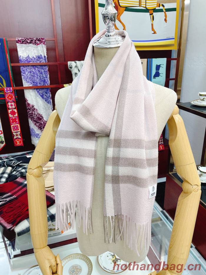 Burberry Scarf BBC00135 Burberry Scarf BBC00135