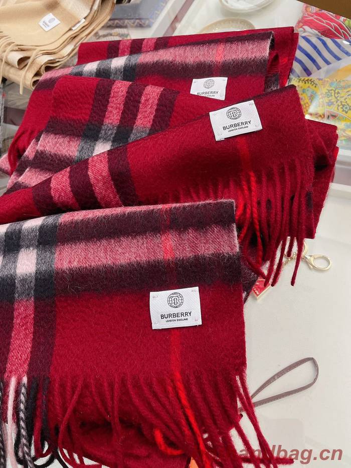 Burberry Scarf BBC00140 Burberry Scarf BBC00140