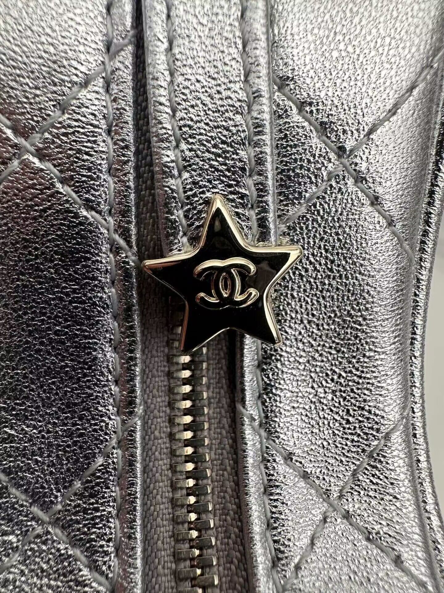 Chanel 24C Original Leather Star Bag AS4579 Silver Chanel 24C Original Leather Star Bag AS4579 Silver