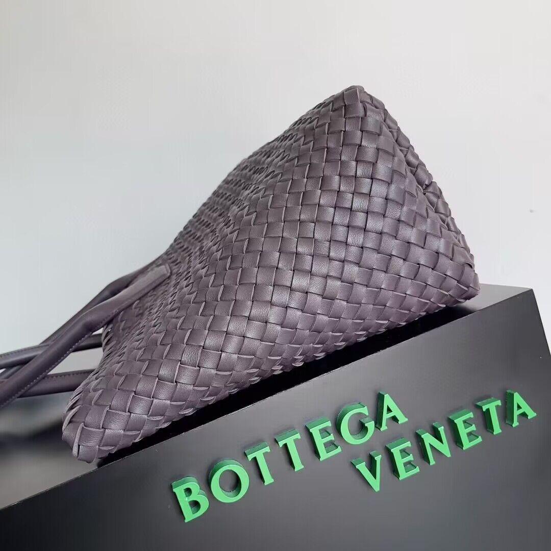 Bottega Veneta Cabat Large intreccio leather tote bag 608811 Fondant Bottega Veneta Cabat Large intreccio leather tote bag 608811 Fondant