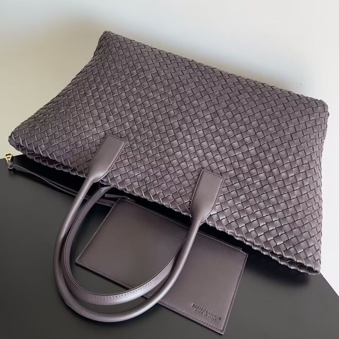 Bottega Veneta Cabat Large intreccio leather tote bag 608811 Fondant Bottega Veneta Cabat Large intreccio leather tote bag 608811 Fondant