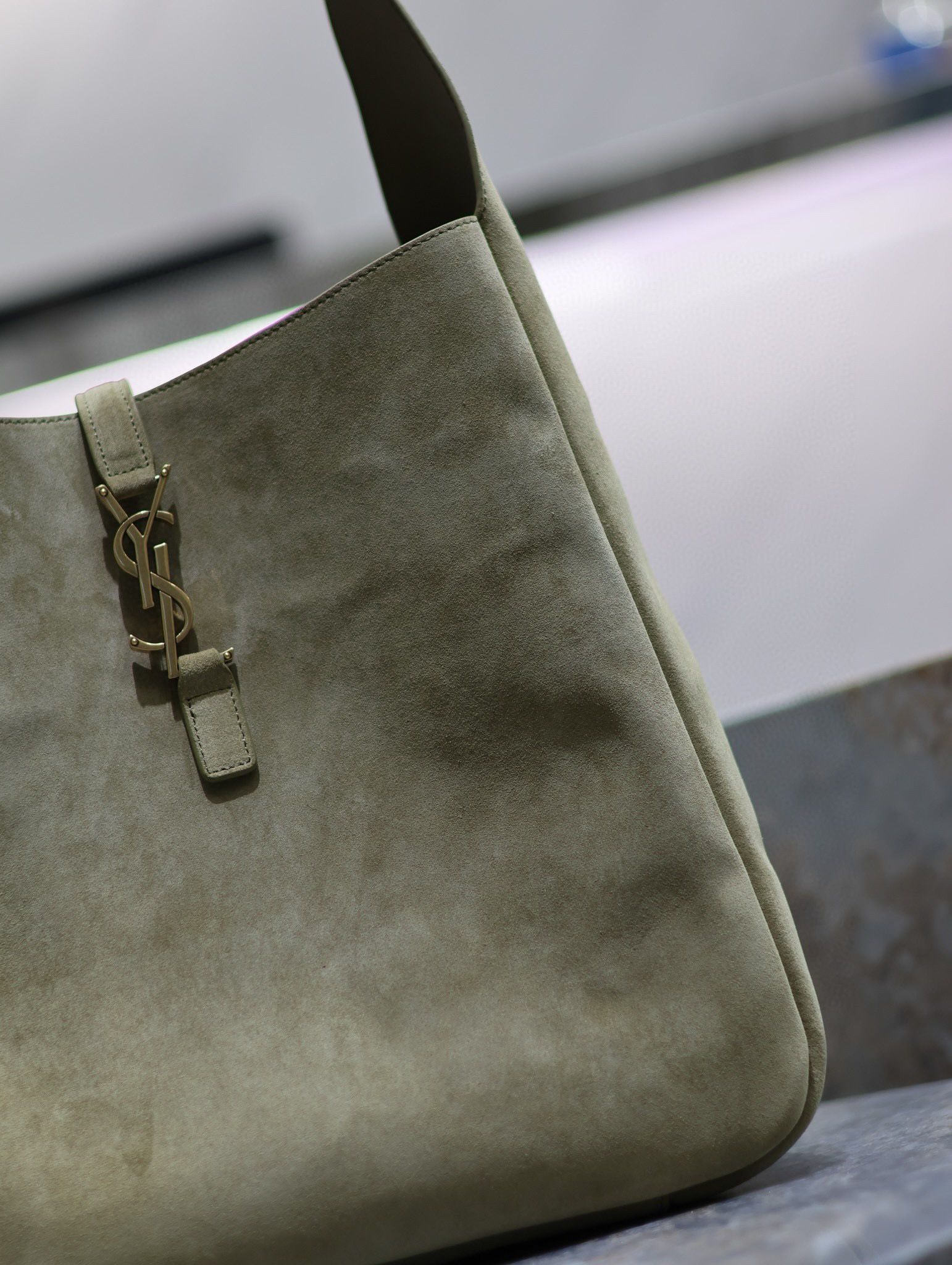 SAINT LAURENT LE 5 A 7 SUPPLE SMALL IN SUEDE 753837 BARLEY GREEN SAINT LAURENT LE 5 A 7 SUPPLE SMALL IN SUEDE 753837 BARLEY GREEN