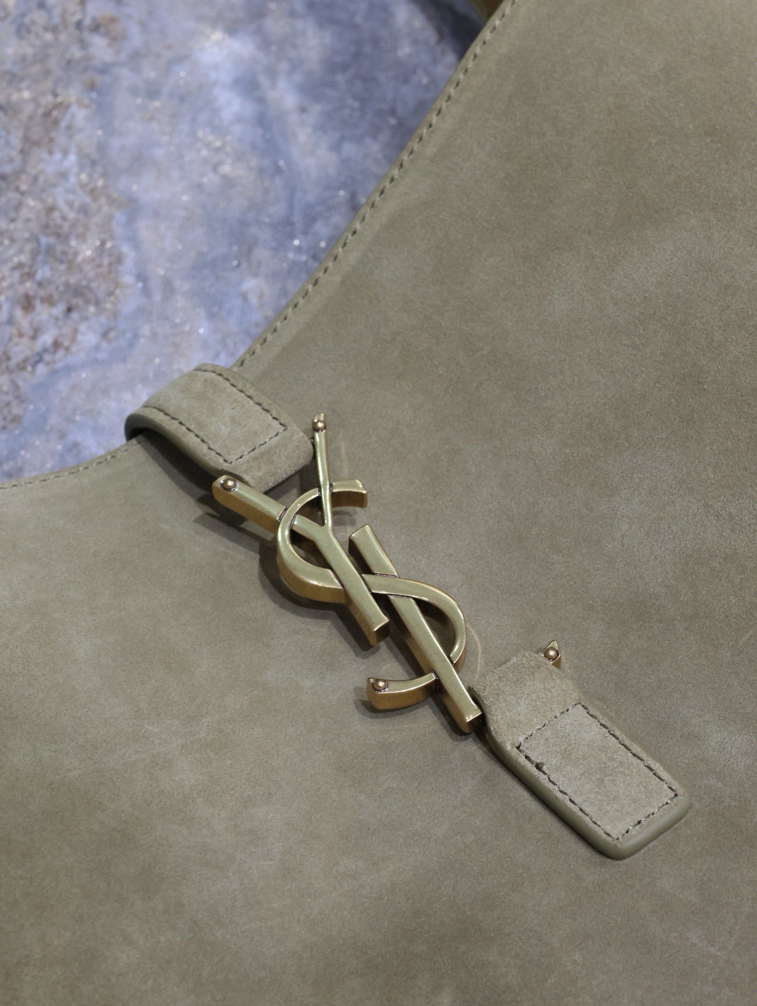 SAINT LAURENT LE 5 A 7 SUPPLE SMALL IN SUEDE 753837 BARLEY GREEN SAINT LAURENT LE 5 A 7 SUPPLE SMALL IN SUEDE 753837 BARLEY GREEN