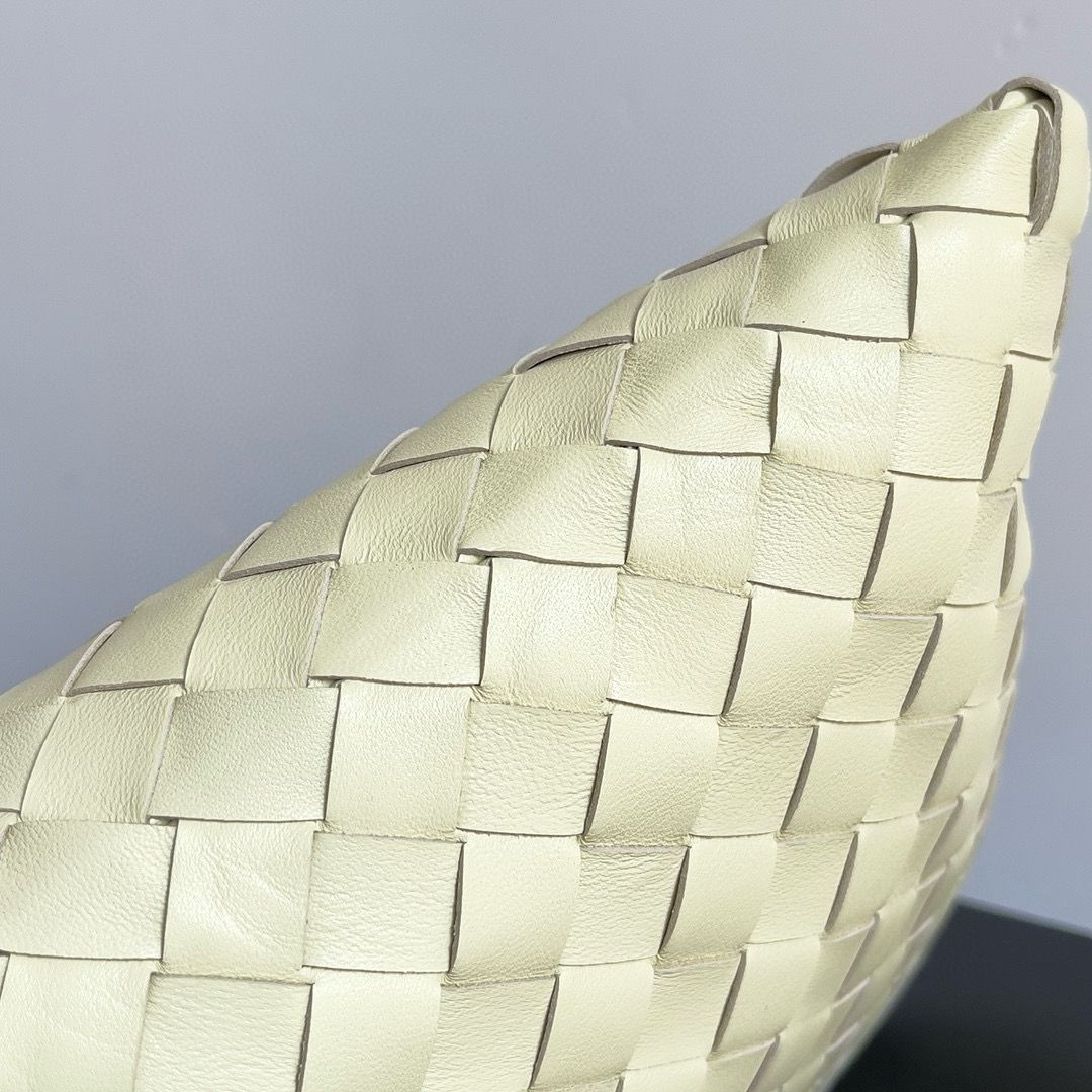 Bottega Veneta Medium Hop Original Leather Bag 763966 Lemon Bottega Veneta Medium Hop Original Leather Bag 763966 Lemon