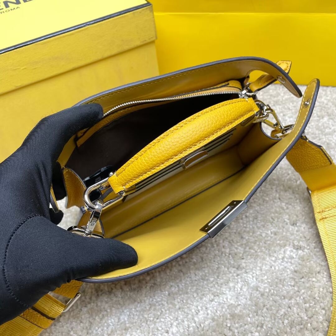 Fendi Peekaboo ISeeU XCross leather bag 7VA582A Yellow Fendi Peekaboo ISeeU XCross leather bag 7VA582A Yellow