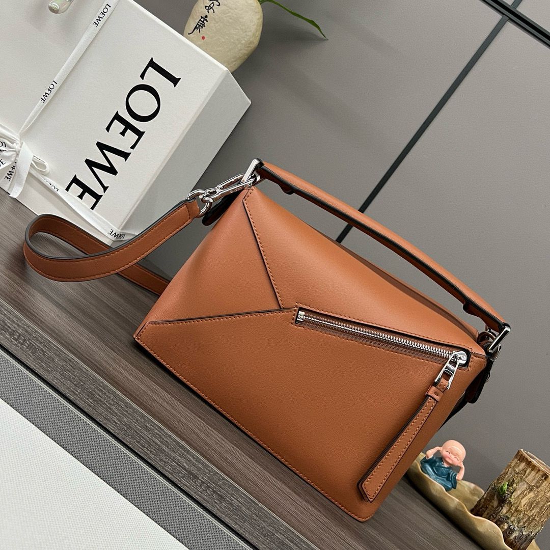 Loewe Small Puzzle Bag Original Leather 62324 brown Loewe Small Puzzle Bag Original Leather 62324 brown