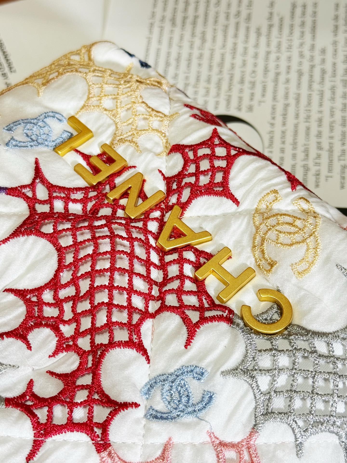 CHANEL 22 MINI HANDBAG AS3980 Multicolor CHANEL 22 MINI HANDBAG AS3980 Multicolor