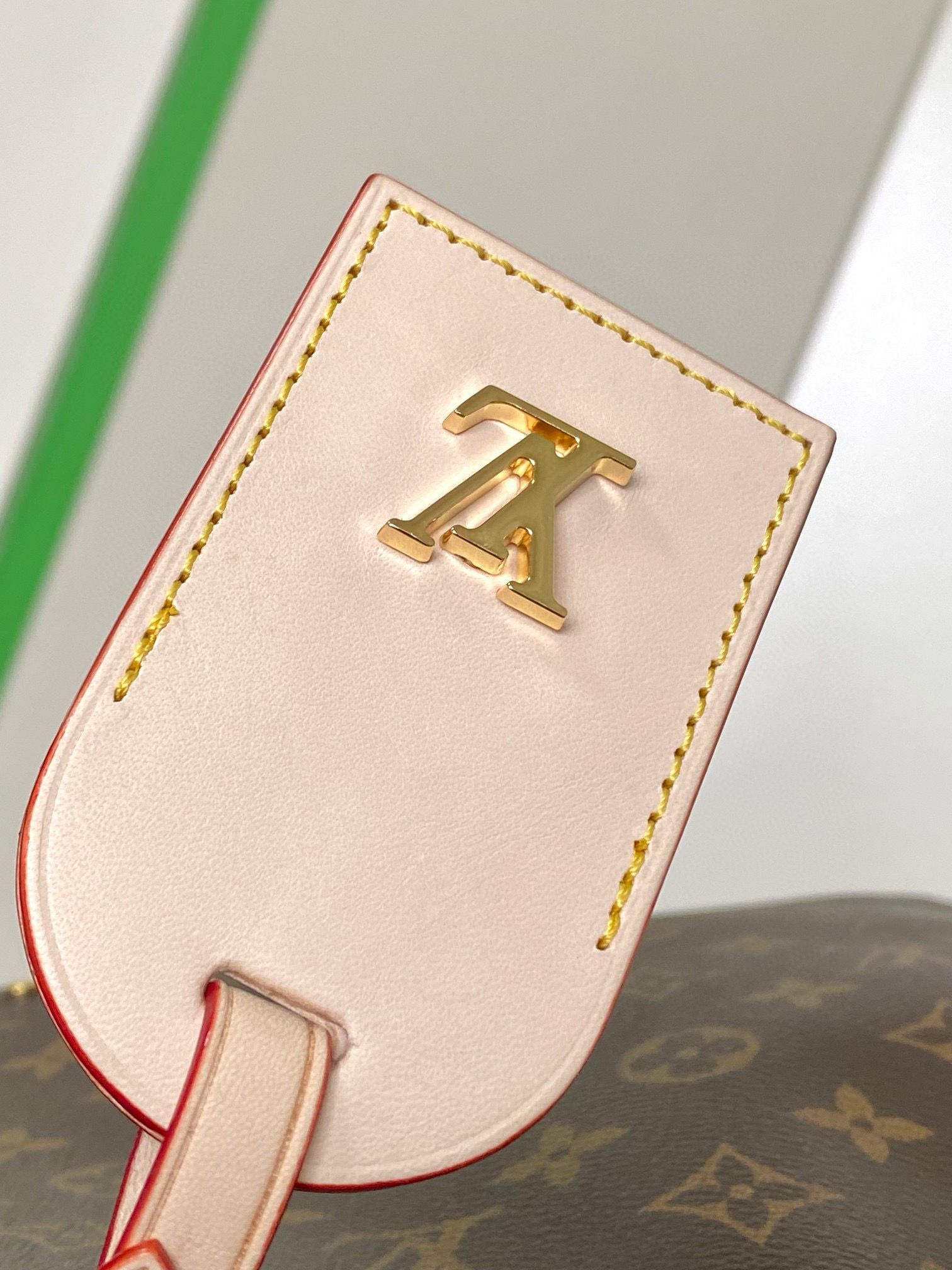 Louis Vuitton Monogram Canvas Atlantis GM Bag M46816 OR M46817 Dark Brown Louis Vuitton Monogram Canvas Atlantis GM Bag M46816 OR M46817 Dark Brown