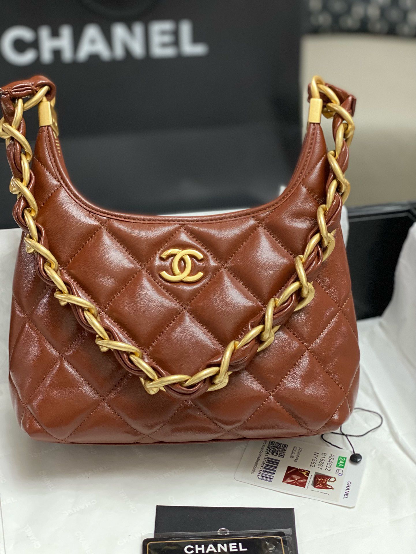 Chanel 24A Original Leather Hobo Bag AS4922 AS4923 Brown Chanel 24A Original Leather Hobo Bag AS4922 AS4923 Brown