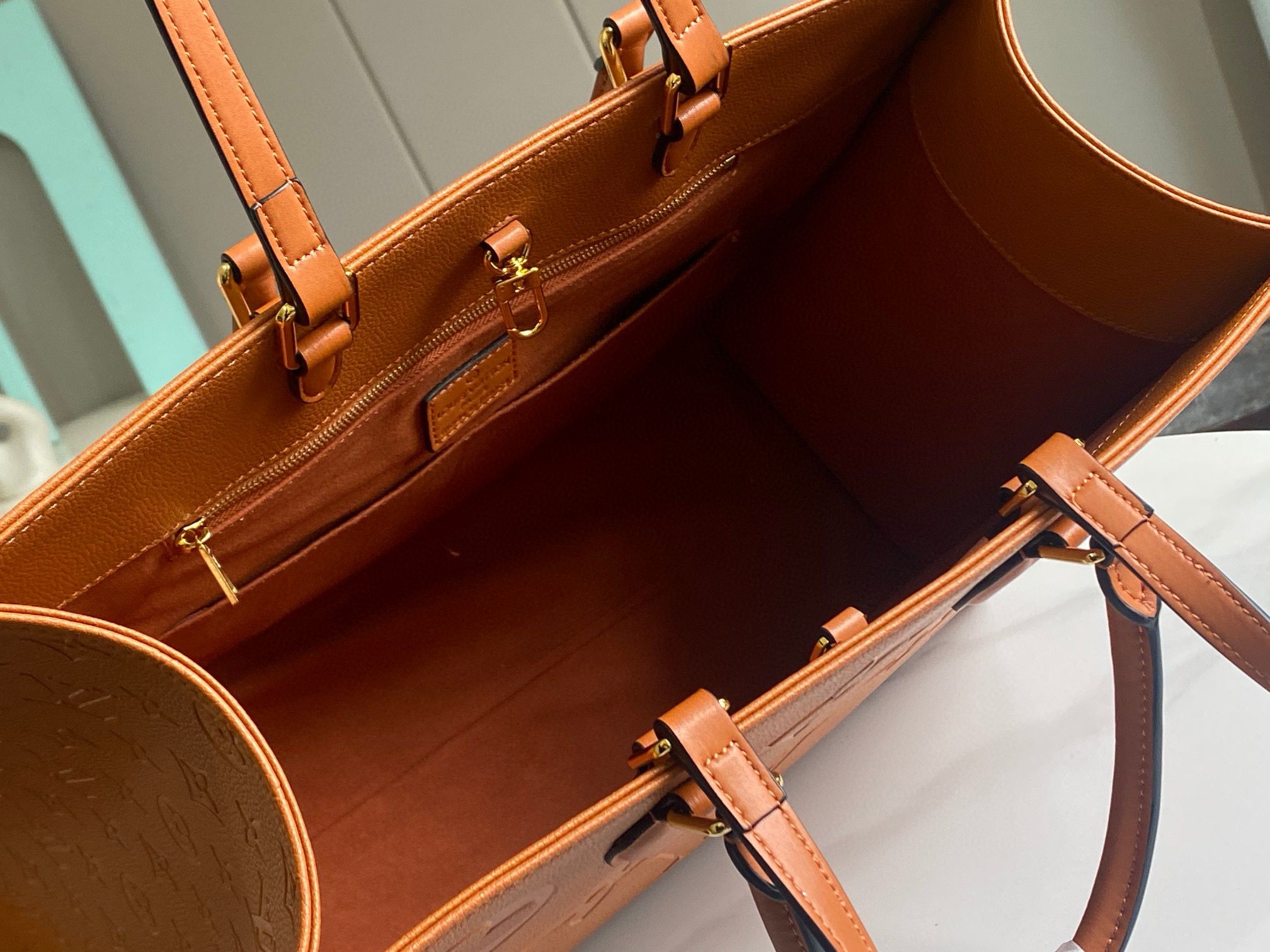 Louis Vuitton ONTHEGO Original Leather GM M44925 Brown Louis Vuitton ONTHEGO Original Leather GM M44925 Brown