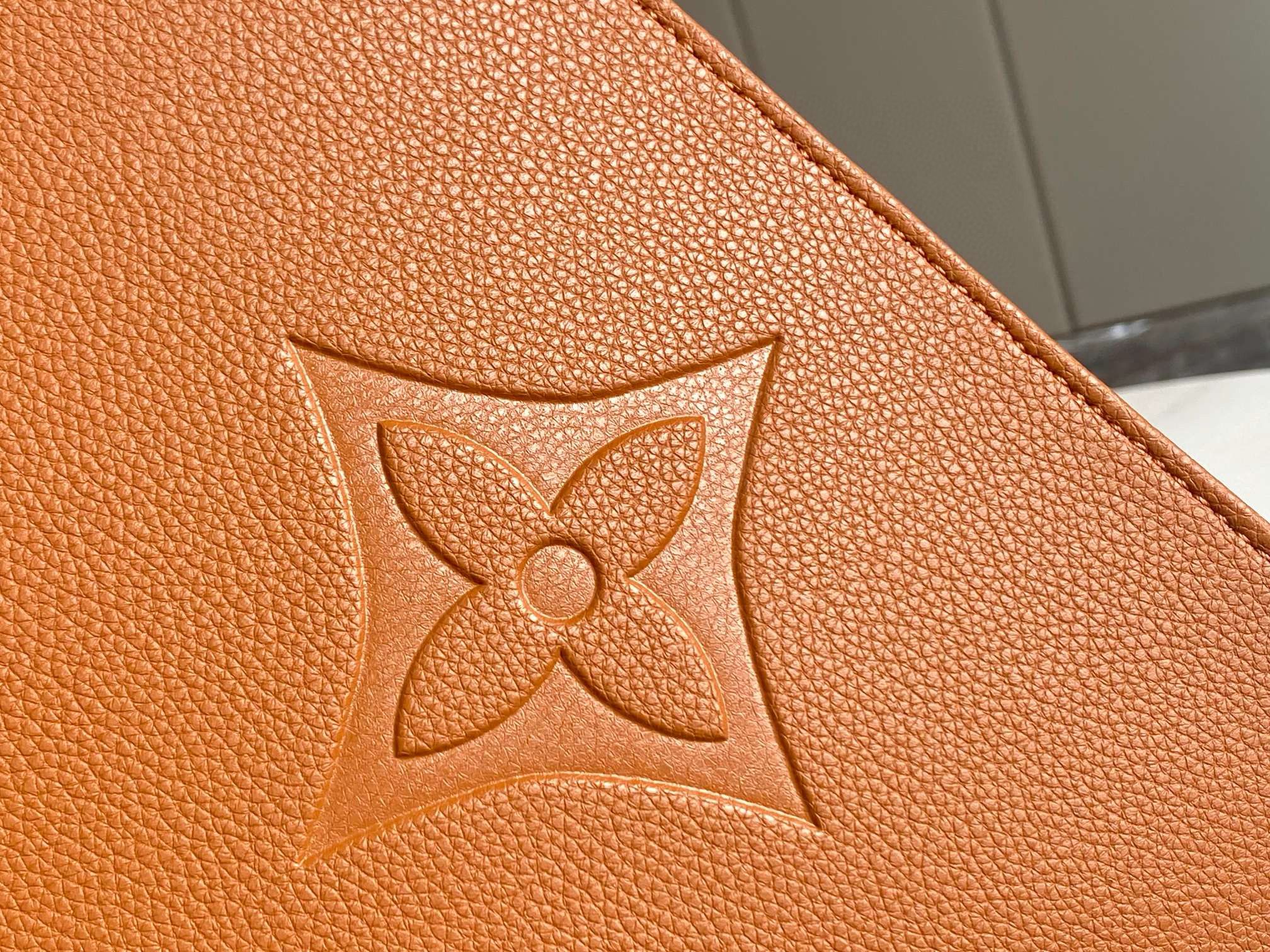 Louis Vuitton ONTHEGO Original Leather GM M44925 Brown Louis Vuitton ONTHEGO Original Leather GM M44925 Brown