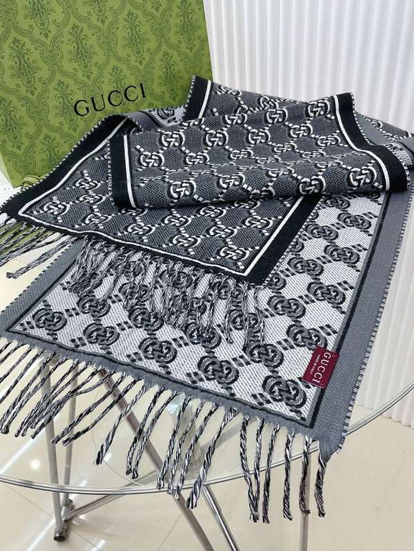 Gucci Scarf GUC00347 Gucci Scarf GUC00347
