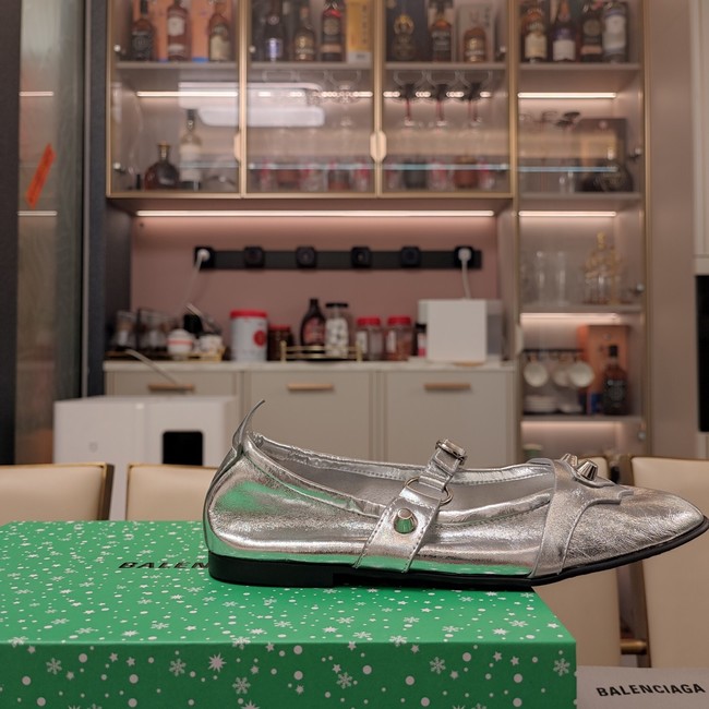 Balenciaga WOMENS Shoes 55823-1