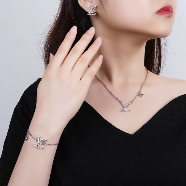 Louis Vuitton Necklace&Earrings&Bracelet CE16373