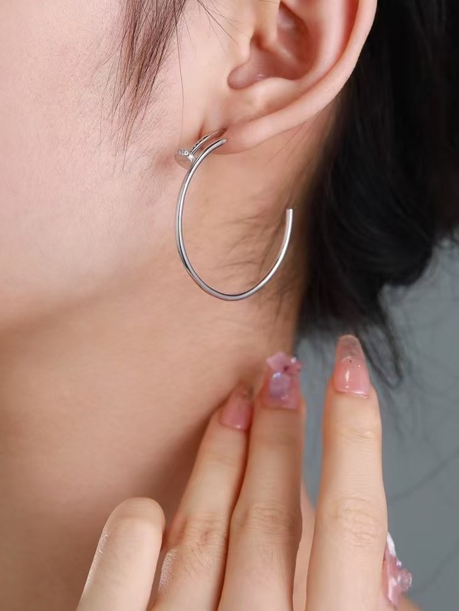 Cartier Earring CE16526