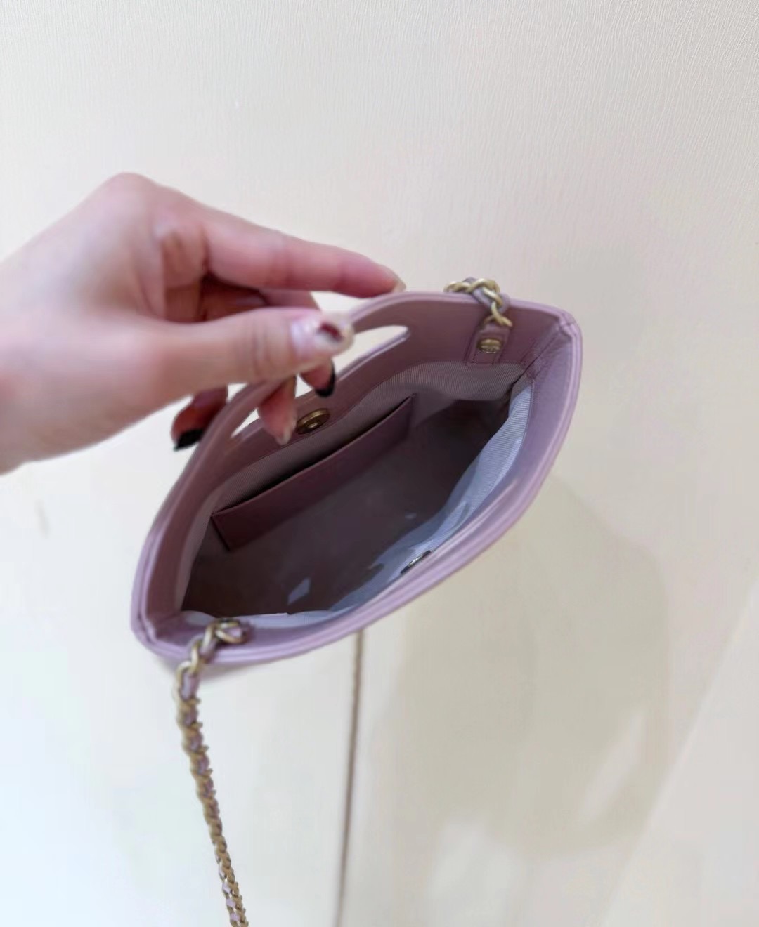 Chanel SUEDE mini 31 bag AP3656 Pale purple