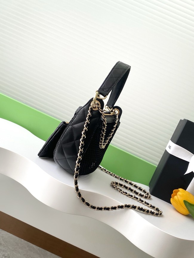 Chanel Chain handbag AP4573 black