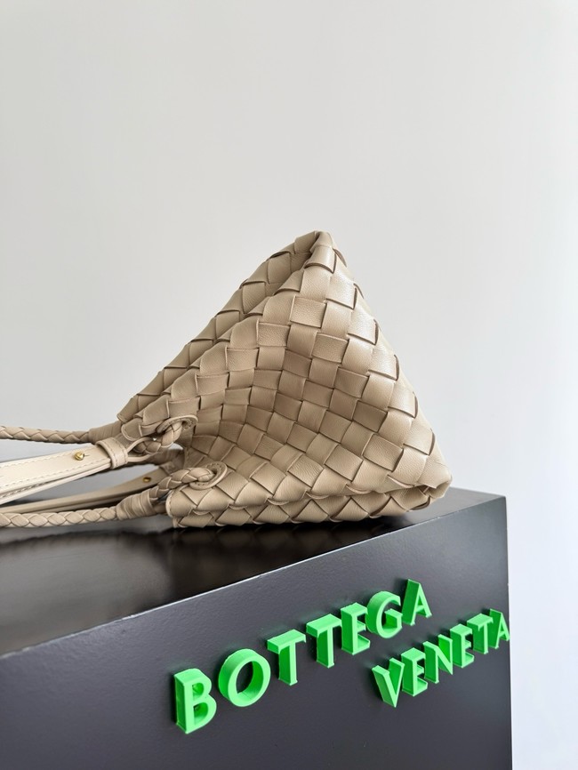 Bottega Veneta Small Parachute 796569 Ecru