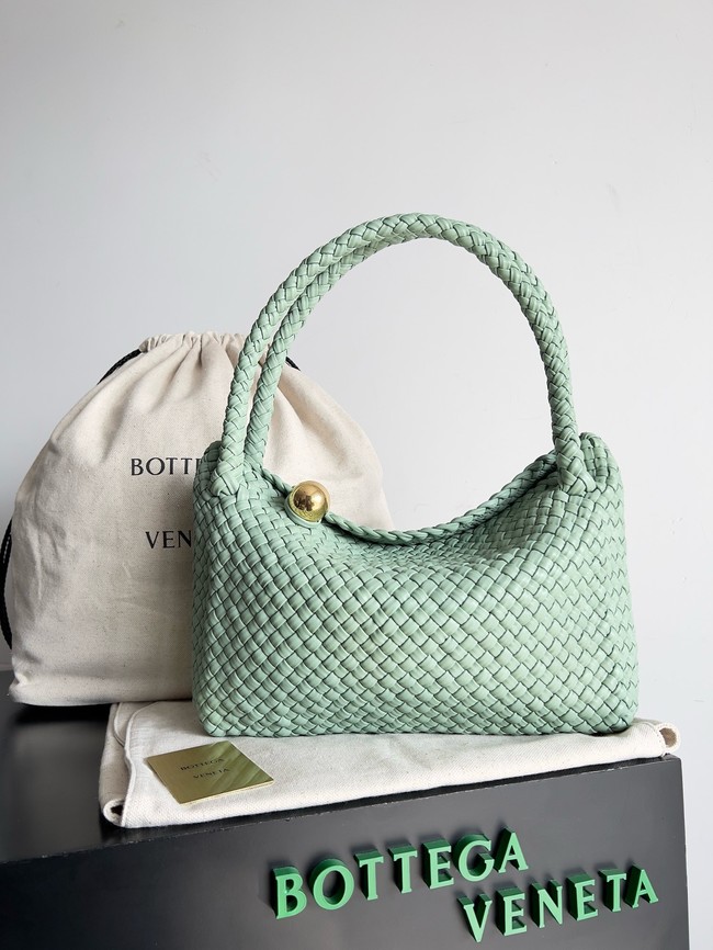 Bottega Veneta Tosca 716974 light green