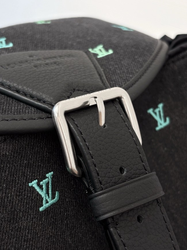 Louis Vuitton Discovery Backpack M14135 black