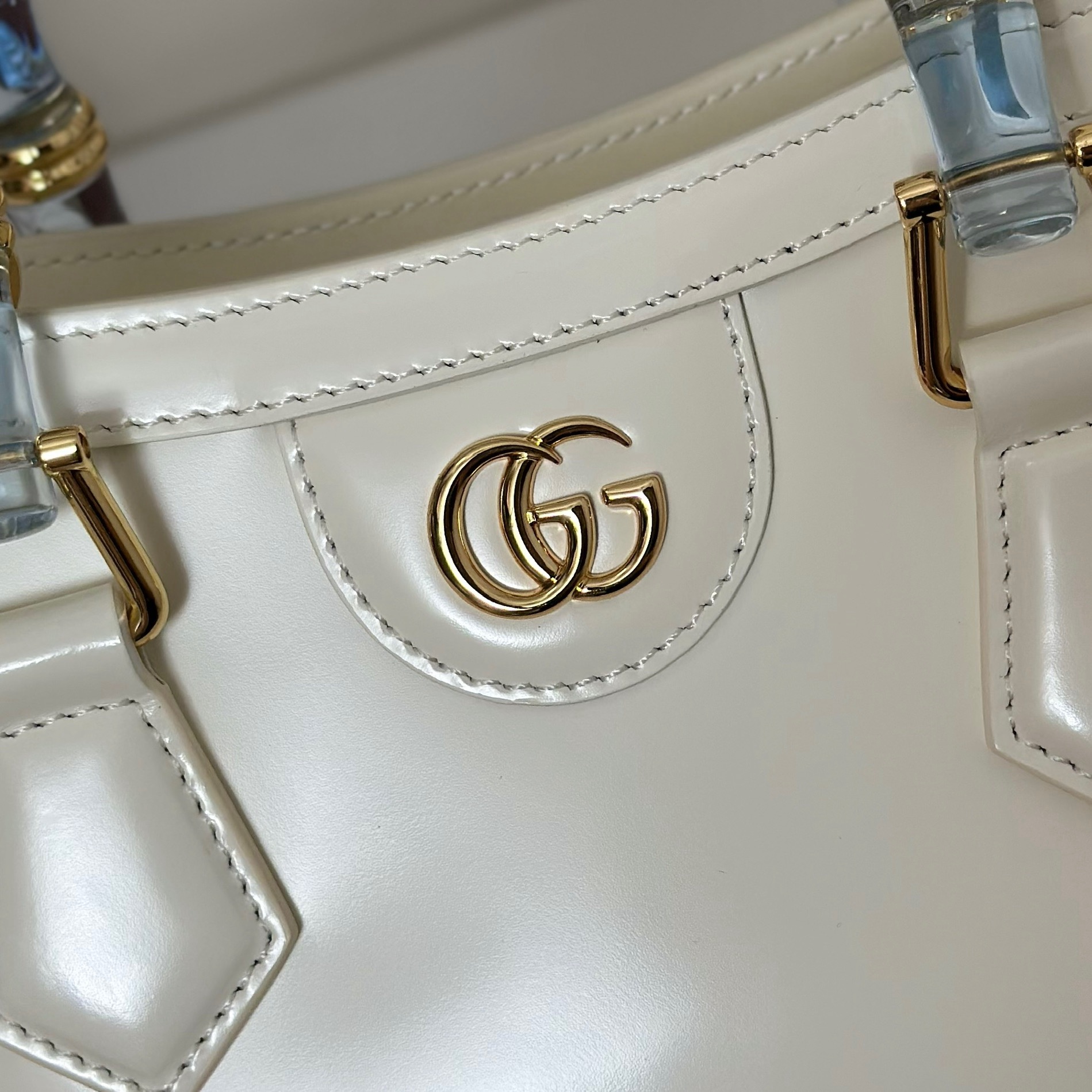 Gucci Diana small tote bag 832936 white