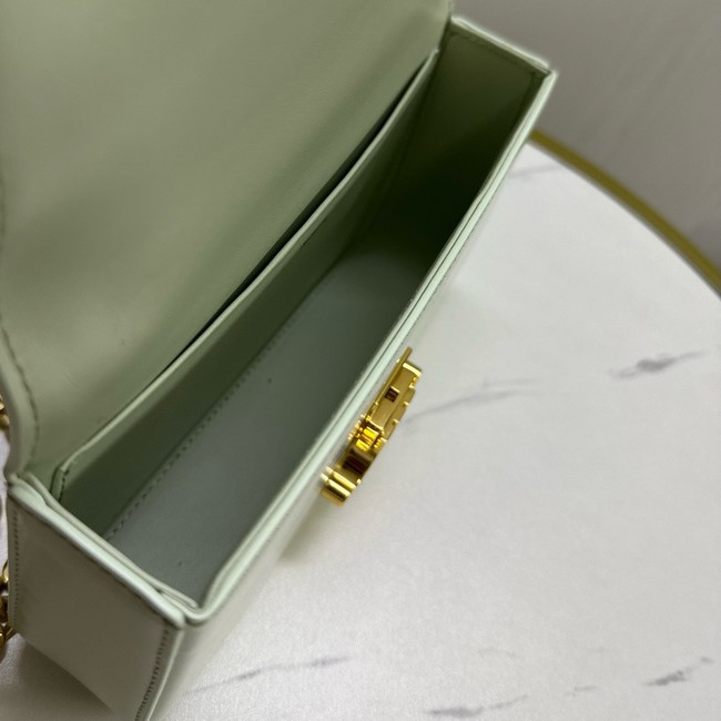 Celine CHAIN SHOULDER BAG TRIOMPHE IN SHINY CALFSKIN 197992 light green