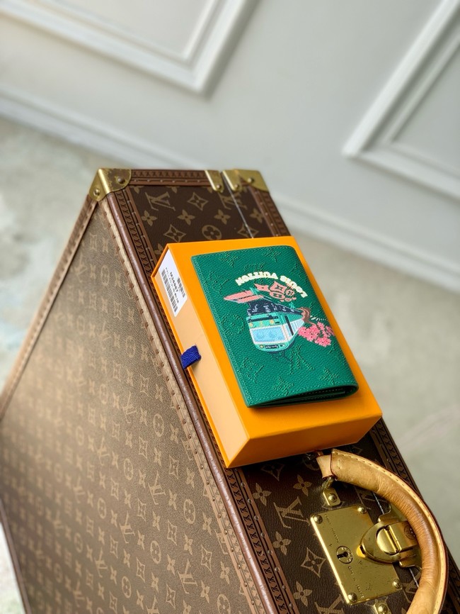 Louis Vuitton NEW Passport Cover M25967 Green