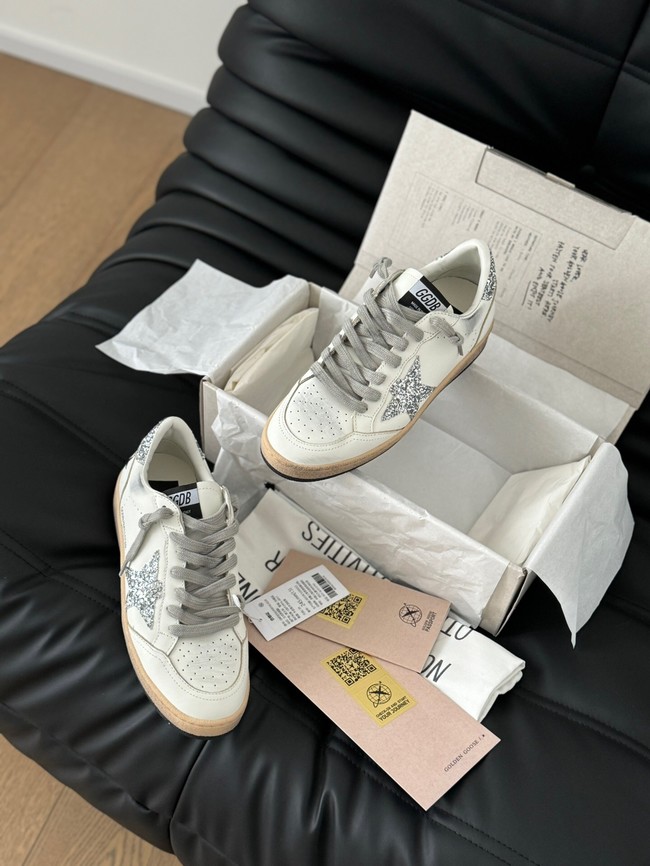 GOLDEN GOOSE DELUXE BRAND Flat shoes 45016-13