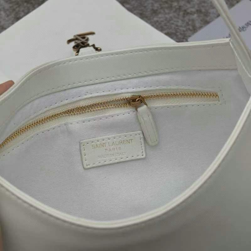 Yves Saint Laurent Original Leather Mini Shoulder Bag LE5A7 White Yves Saint Laurent Original Leather Mini Shoulder Bag LE5A7 White
