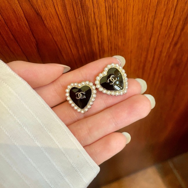 Chanel necklace& Earring CE81721