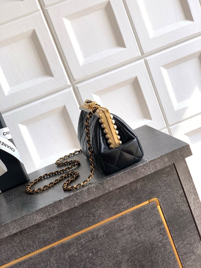 CHANEL Clutch Pearly Lambskin AS5912 black