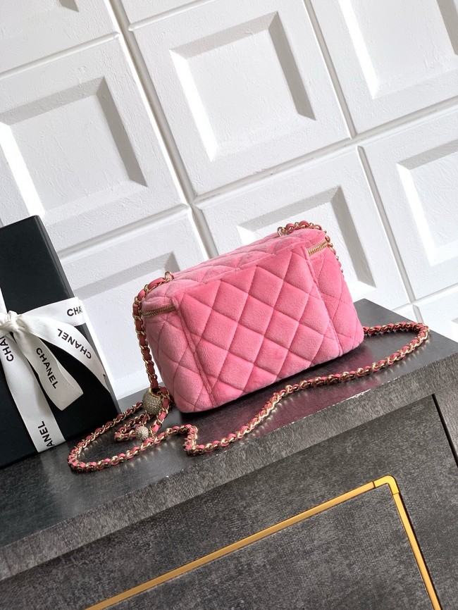 CHANEL velvet Vanity with Chain AP3940 pink