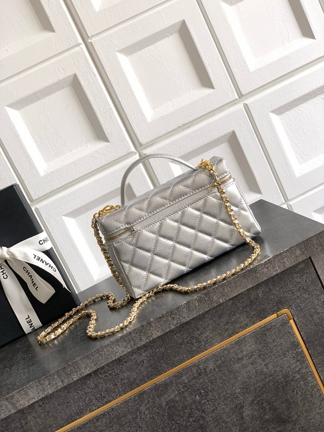 Chanel Vanity with Chain 26C AP4936 Silver