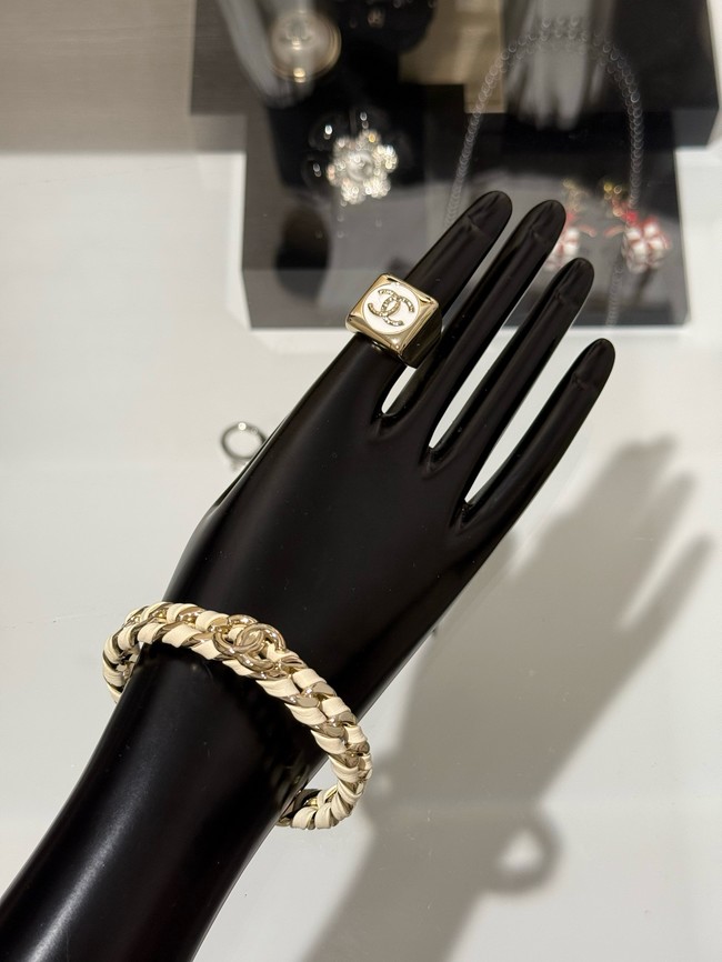 Chanel bracelet CE81953