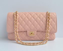 Chanel Classic 2.55 Series Pink Caviar Golden Chain Quilted Flap Bag 1113 Chanel Classic 2.55 Series Pink Caviar Golden Chain Quilted Flap Bag 1113