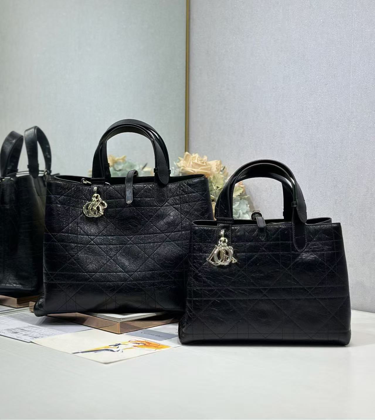 Large Dior Toujours Bag Original Calfskin Leather Bag M2820SN Black Large Dior Toujours Bag Original Calfskin Leather Bag M2820SN Black