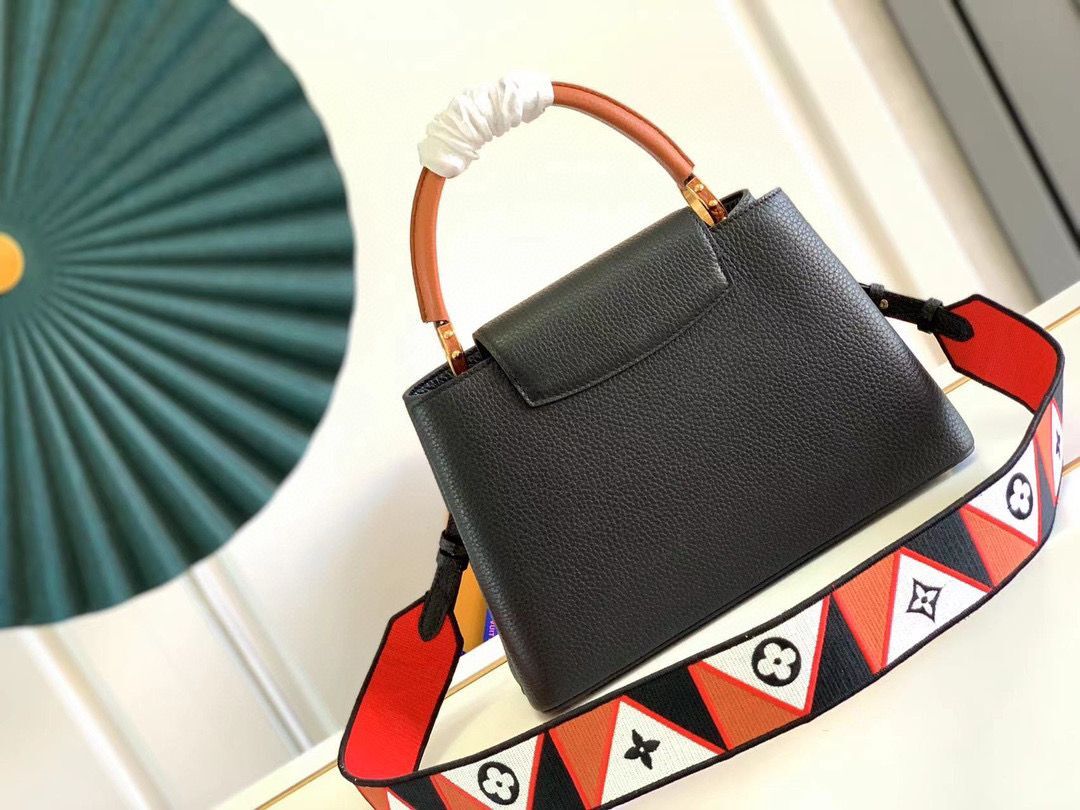 Louis Vuitton CAPUCINES Original Leather PM M59020 Black Louis Vuitton CAPUCINES Original Leather PM M59020 Black