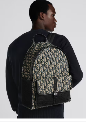 DIOR 8 BACKPACK Beige and Black Dior Oblique Jacquard 1EIBA178YK DIOR 8 BACKPACK Beige and Black Dior Oblique Jacquard 1EIBA178YK