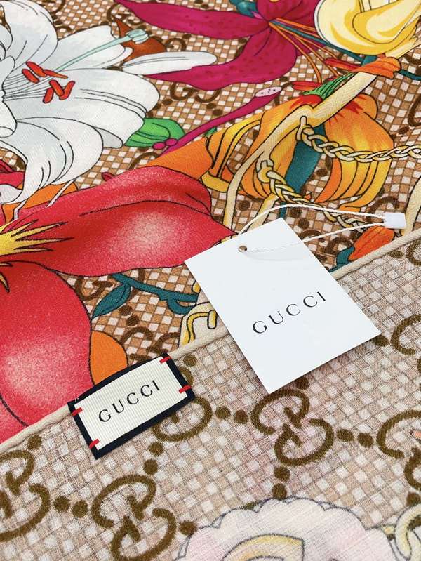 Gucci Scarf GUC00379 Gucci Scarf GUC00379