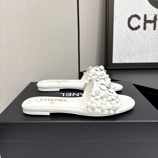 Chanel WOMENS SANDAL 55888-5