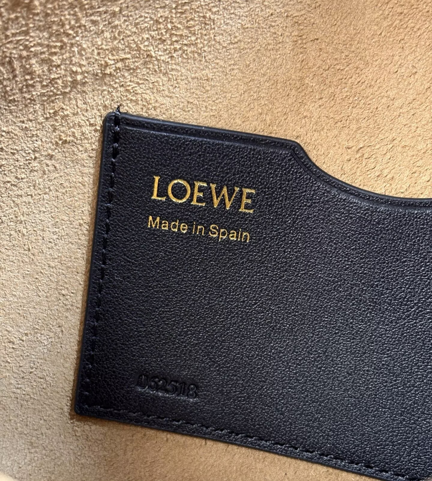 Loewe Ola Original Leather Fashion Handbag L53012 Black Loewe Ola Original Leather Fashion Handbag L53012 Black