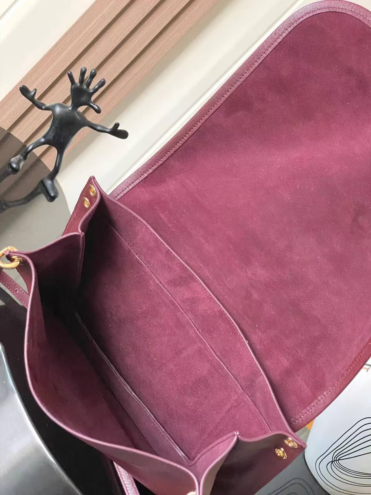 CELINE Original Leather Shoulder Bag C63201 Burgundy CELINE Original Leather Shoulder Bag C63201 Burgundy