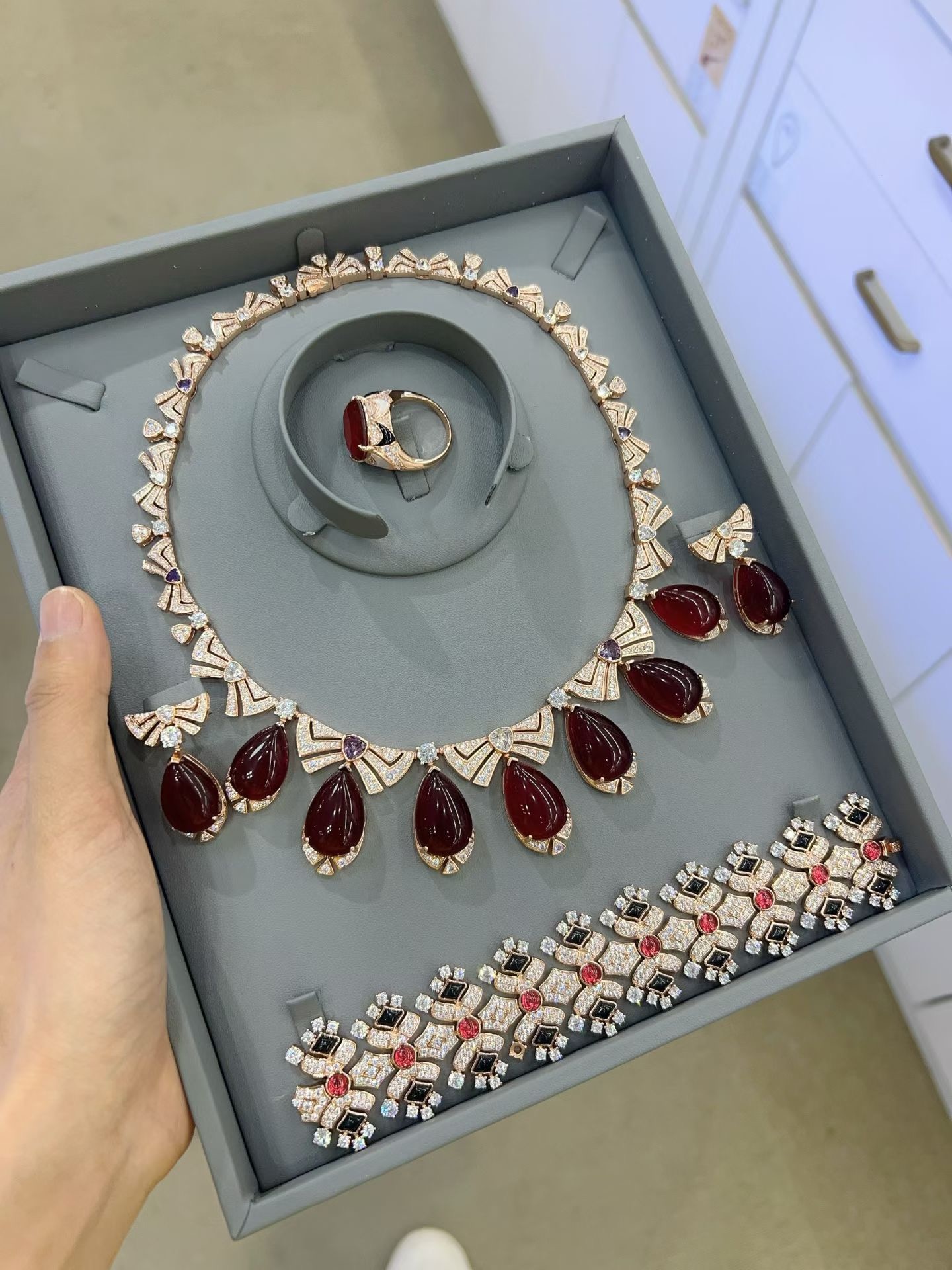 BVLGARI necklace&Earring&Bracelet&ring CE82035 BVLGARI necklace&Earring&Bracelet&ring CE82035