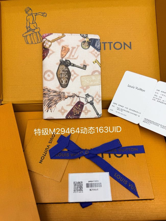 Louis Vuitton Passport Cover M29464